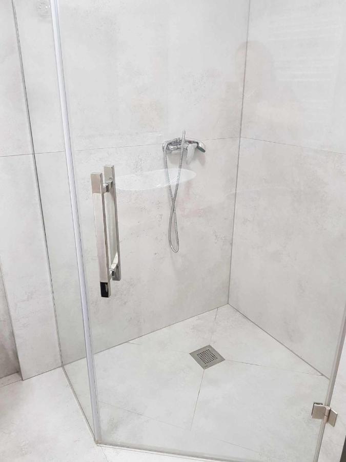 Rozy Wiatrow 1 Apartment Gizycko Ngoại thất bức ảnh